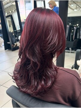 アクアオモテサンドウ(ACQUA omotesando) ＊ブリーチなしレッドピンクブラウン！ミディアムレイヤーウルフ