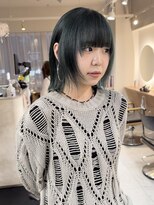 テトラ バイ ネオリーブ 横浜西口店(tetra by neolive)&nbsp;ダークグリーン　ダブルカラー　ブリーチ　レイヤー