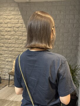 ジゼル 前橋(Giselle) ワンブリーチでミルクティーベージュ◯