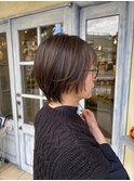ショートボブ