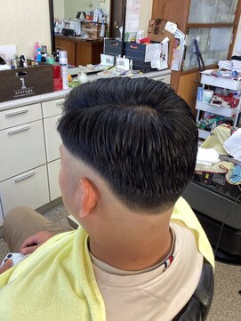 フェードカット