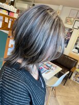 ヘア メイク ココ(hair make coco)&nbsp;２回目のハイライトカラー(*´▽｀*)