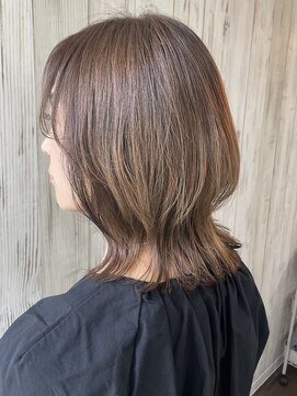 リトルスマイリー 辻堂店(Little Smiley) オリーブブラウン/くびれミディアム