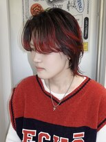 ウーズ ハラジュク(Ooze.HARAJUKU) ミディアムセンターパートウルフレッドカラー