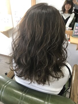 リトルキュー(little cue) きりっぱなしボブ