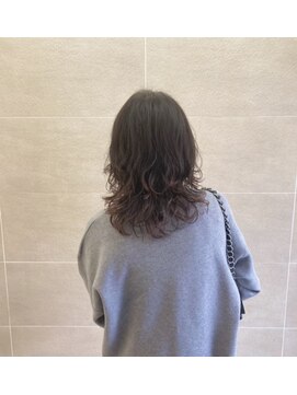 ボネッカ 鶴見(BONECCA) グラデーション×ピンク×パーマ 片岡美里