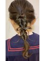 ムック 葛西(MUCCU) 最近我が子達な頭を借りて、ヘアアレンジの練習に没頭してるパパ