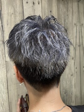 トムキャット(TOM CAT) 【新宿・TOMCAT】メタリックシルバー