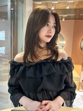 グロー 大宮(GLROW) 韓国　顔周りカット　レイヤーカット　グレージュ　haruhi