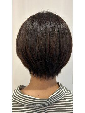 アイ(ai) ショートボブ