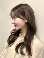 ライン(LINE)&nbsp;韓国風/レイヤー/小顔/前髪カット/髪質改善/グレージュ/透明感