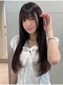 ロングミディアムレイヤー透明感ブルーグレージュ寒色艶髪質改善