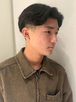 ガリカ 博多(Gallica) ツーブロックにナチュラルな毛流れのニュアンスパーマ