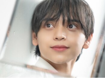 シド 表参道(s.i.d)の写真/メンズの第一印象を整える身だしなみケア～カット、眉カット、メンズメイクまでトータルプロデュース◎