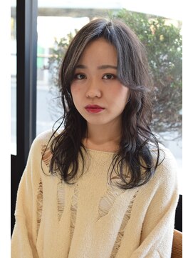 ハニー(HONEY by Chord) 抜け感×コテ巻き風デジタルパーマ