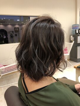 リミックス ヘアー(RE MIX HAIR) ミディアム×ハイライト