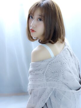 ヘアサロン シロップ(Hair Salon Syrup) [Syrup・山谷慎太郎] 「ハイトーンのワンカールボブ」