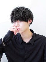 シン(syn)&nbsp;シルエットマッシュ スパイラルパーマ