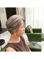 シェルタ(scelta)&nbsp;脱白髪染めで白髪を活かした大人のファッションカラー！