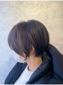 横顔美人ショート