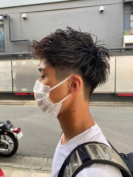 クオル 立川(QOL) ビジネスショートツイストスパイラルパーマツーブロック刈り上げ