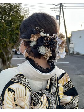 アオトソラ 成人式ヘアアレンジ