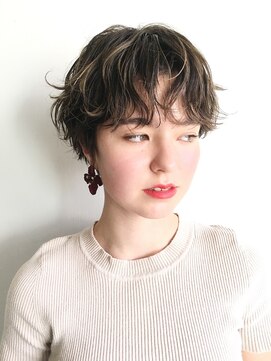 ヨコ 元住吉(yoco) ハンサムショート