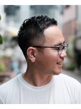 エクリュ 自由が丘(ecru) かっちり刈り上げ　ベリーショート