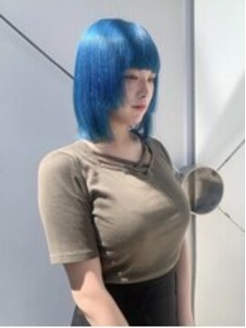 ディア(.eer) 【.eer/ディア】ターコイズブルー/切りっぱなしボブ/心斎橋