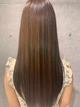 ウノ 伊勢原(UNO) 髪質改善／ロング