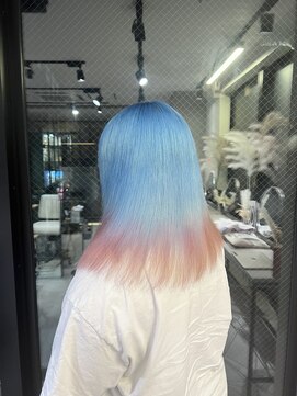シンシェアサロン 原宿店(Qin shaire salon) 水色×ピンク デザインカラー ハイトーンカラー