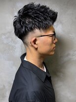ディスイズバーバーサード(THIS IS BARBER 3rd)&nbsp;スキンフェード　スパイキーショート　無造作　アップバング