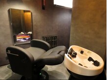 ラッドロッズ(LADRODZ)の雰囲気（ヘア施術後、移動せずにそのままシャンプー施術 アイラッシュ可）