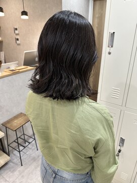 キノ(kino) 20代30代40代ミディアムレイヤーブルーブラック