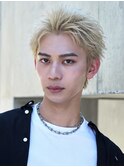 渋谷メンズブリーチカラーミルクティーベージュセンターパート