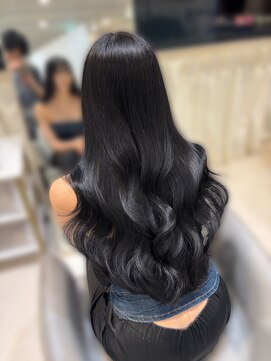 ミラ(MIRA) ブルーブラック/髪質改善/ブリーチなし/大阪美容室/梅田美容室