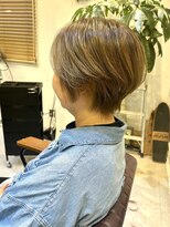 チリンバイロストシティー(Chillin by LOSTCITY)&nbsp;くびれショートボブ