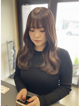 顔まわりレイヤーカット