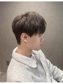 リア(Li'a) カット＋透明感カラー