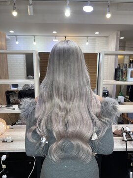 ラピス 新宿(Lapis) ホワイトカラーブリーチカラー/エクステ