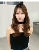 ユーフォリア 銀座本店(Euphoria)&nbsp;韓国風レイヤー ロングカット 艶ブラウンカラー