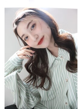 フィガロ ミリー 北生駒店(Figaro Mily) 2026 カチューシャアレンジ