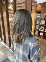 ヘアーブランドジン ティアラ(HAIR BRAND Jin Tiara)&nbsp;ミディアムレイヤー