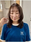 抜け感たっぷりミディアムレイヤー！