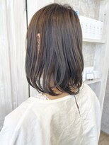 キャアリー(Caary)&nbsp;福山市Caary内巻きAラインミディアムレイヤーナチュラルベージュ