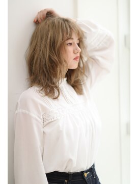 アンジュ ラヴィ(Ange Lavie) ラフ ウェーブ