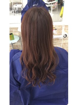 ヘアープロデュース エムズ(HAIR PRODUCE M's)の写真/《髪と頭皮に優しいハーブマジックカラー☆》ファッション性の高い色味も再現できる魅せるグレイカラー♪