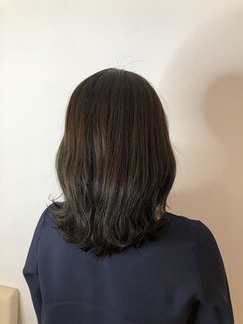 ジーナ 銀座中央通り(Zina) セシルカットフリンジウェーブ×大人かわいい前髪ココアブラウン