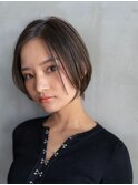 ヌーディカラー/前下がりボブ/小顔ヘア/大人ボブ