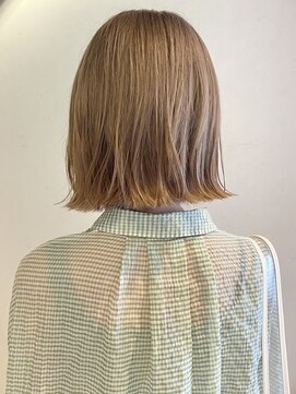 マイル 渋谷(mile) 切りっぱなしボブ×ホワイトベージュ